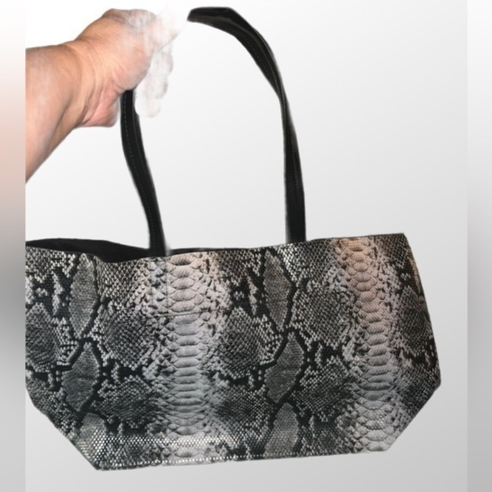Summer & Rose black and white snakeskin tote bag